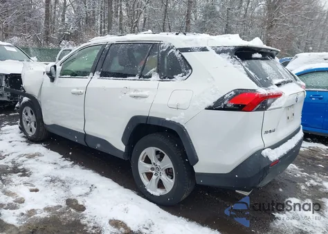 2019 Toyota Rav4 Xle z USA, uszkodzony, nr VIN JTMP1RFV6KD041070